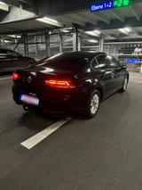 Volkswagen Passat - VW Passat Gebrauchtwagen in Solingen
