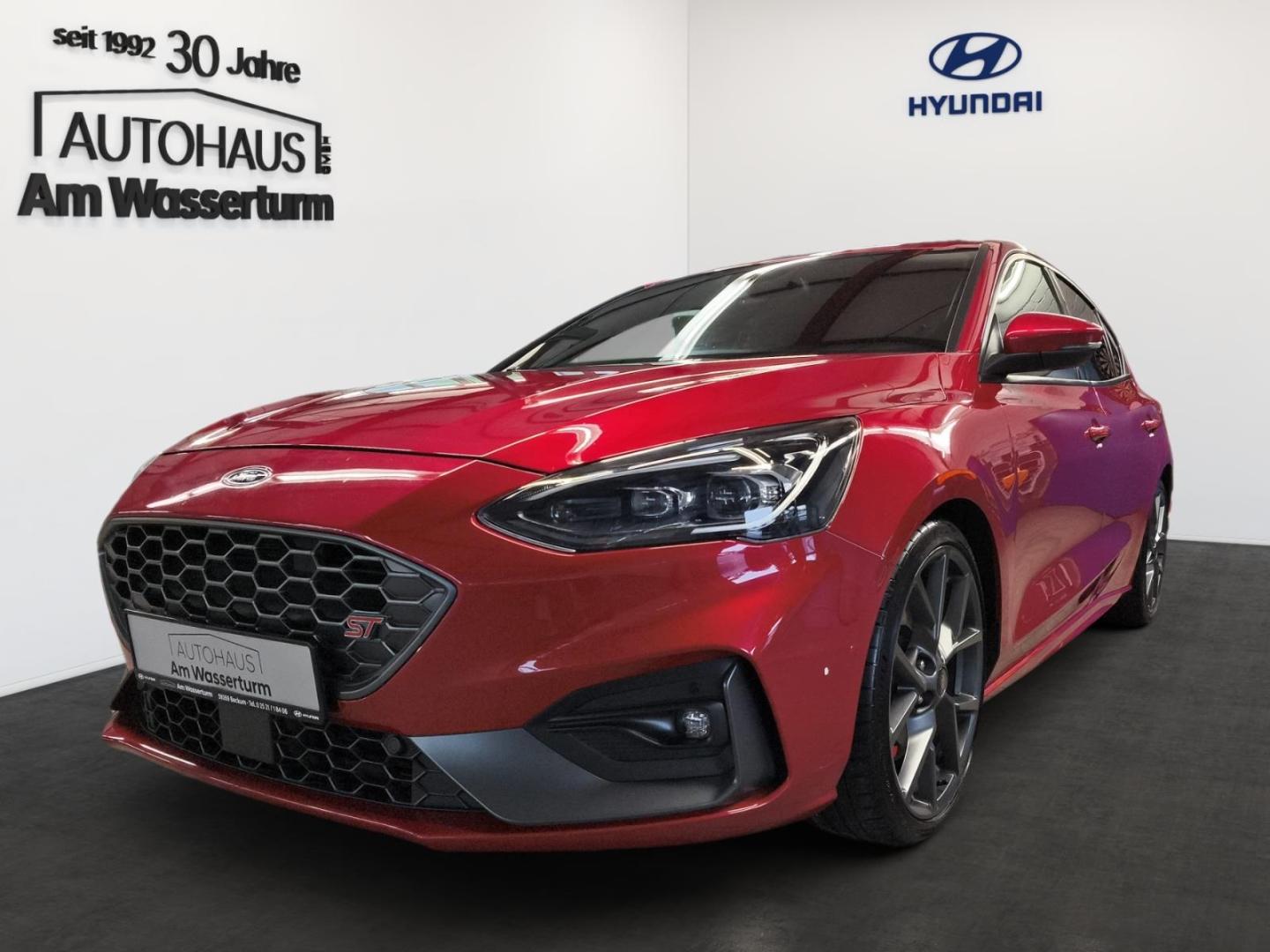 Ford Focus ST 2.0 EcoBlue Recaro-Sportsitze