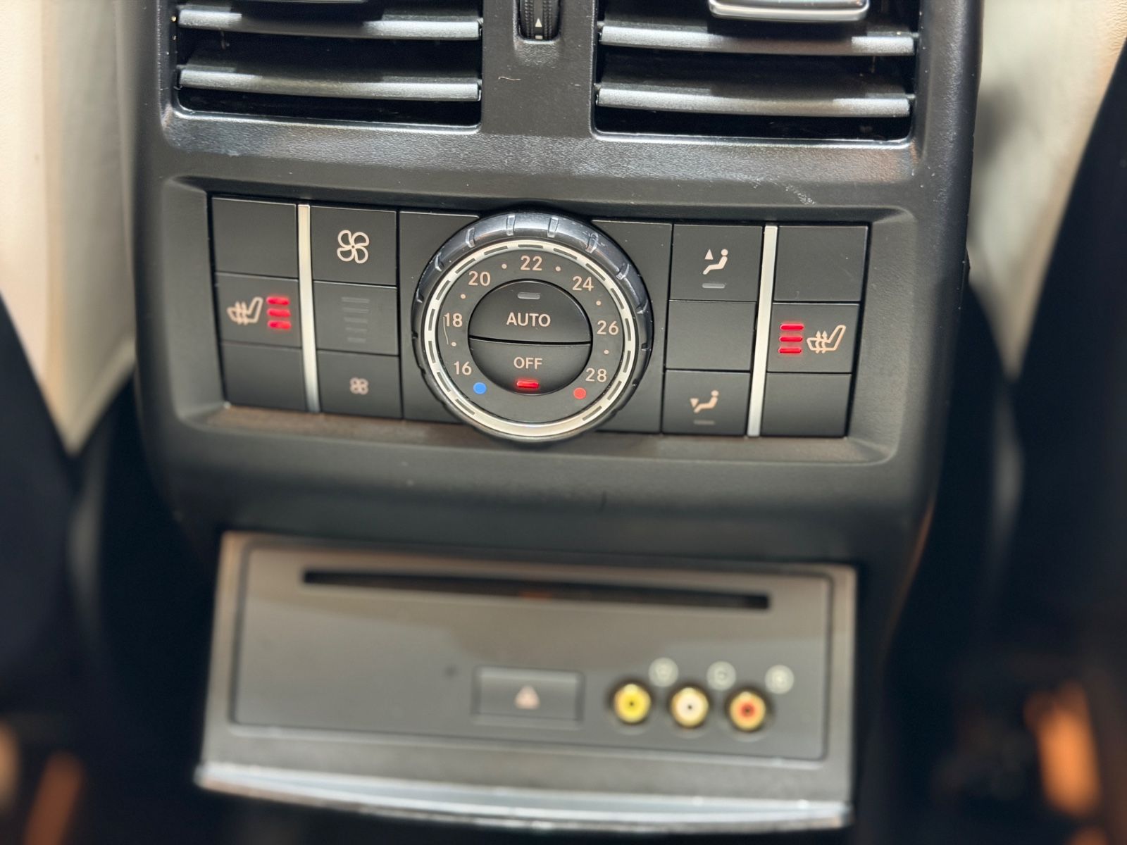 Fahrzeugabbildung Mercedes-Benz GLE 350 d Coupe 4Matic|TV|PANO|AMG-LINE|VOLL|22"