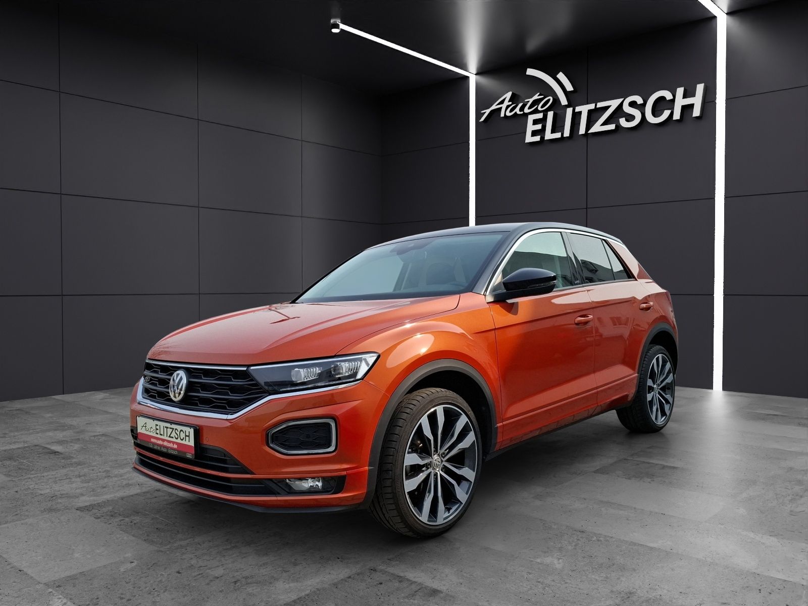Fahrzeugabbildung Volkswagen T-Roc TSI R-Line DSG LED Navi VC ACC