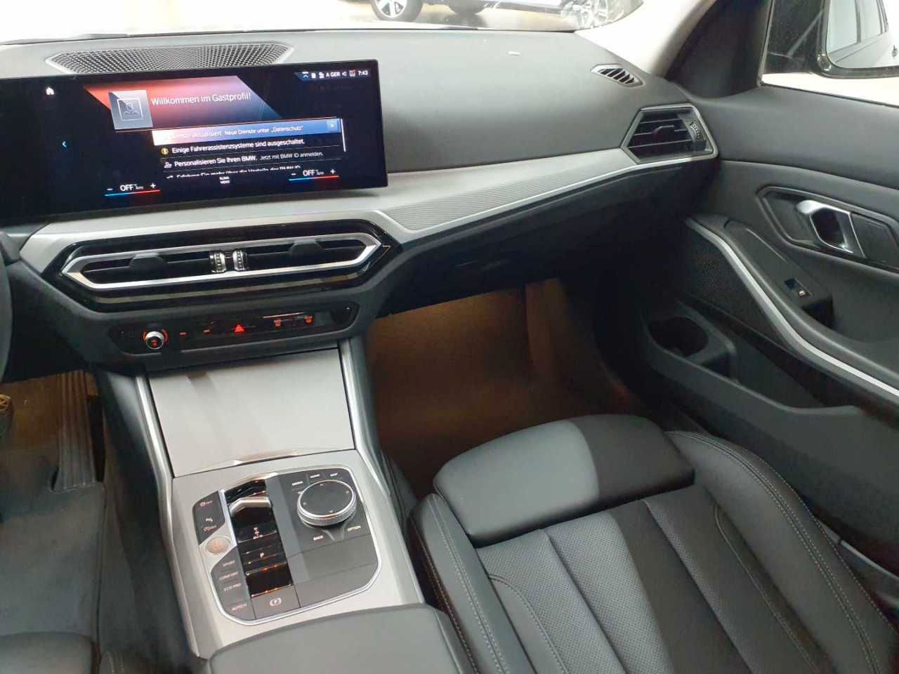 BMW 320i Touring Aut. Navi Leder SHZ LED  foto 6