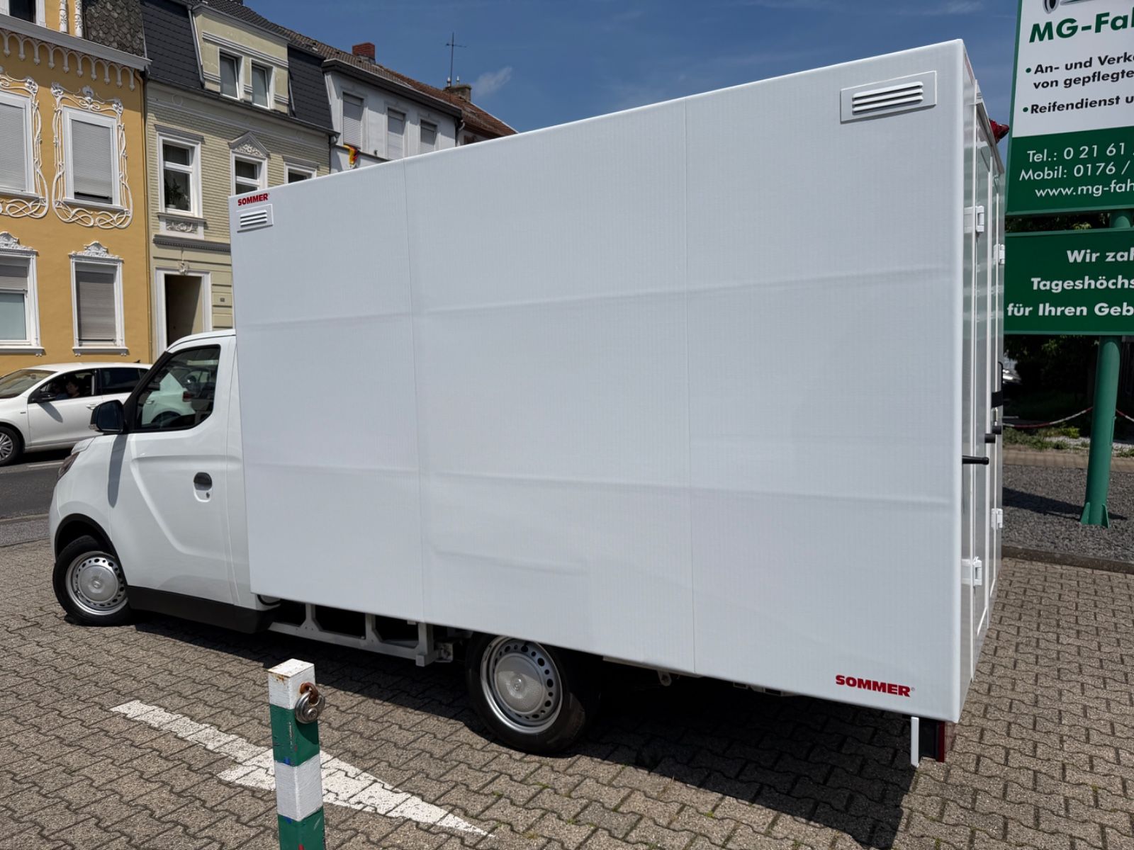 Fahrzeugabbildung Maxus eDeliver3 Lieferwagen DHL/POST ETC KAMERA
