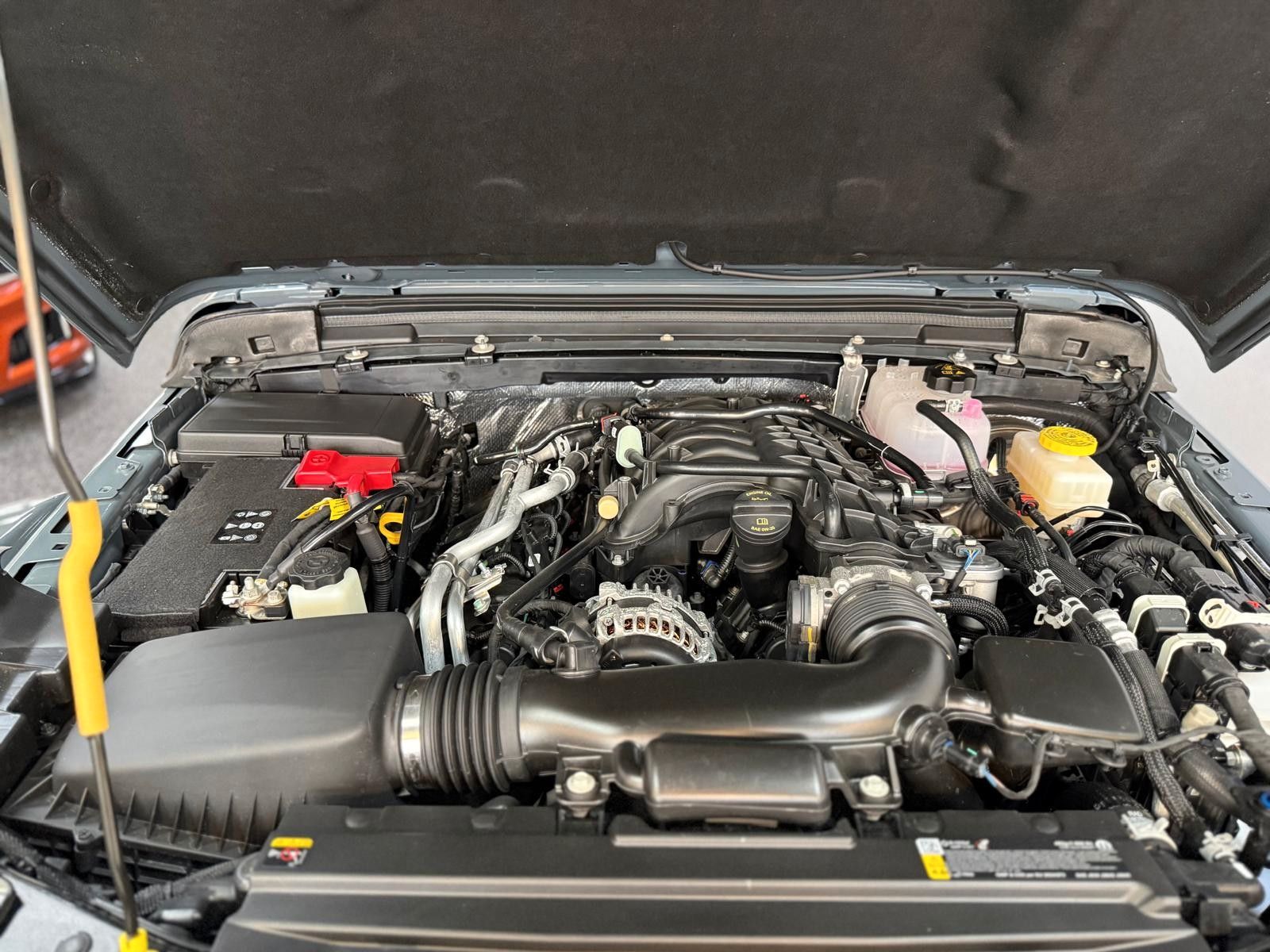 Fahrzeugabbildung Jeep RUBICON X 3.6L-V6-CAM-35"-AHK-HT