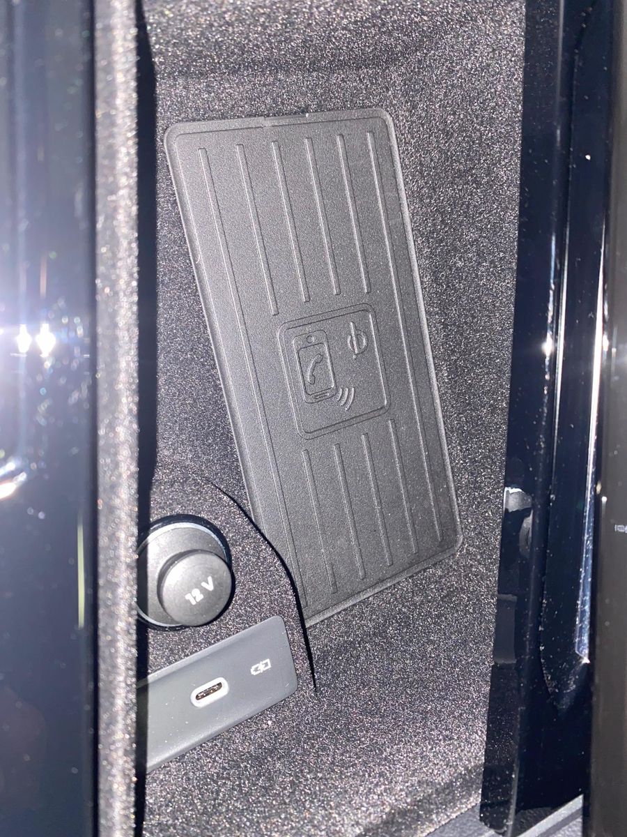Fahrzeugabbildung Volkswagen Touareg 3.0 V6 TDI 4Motion Elegance+AHK