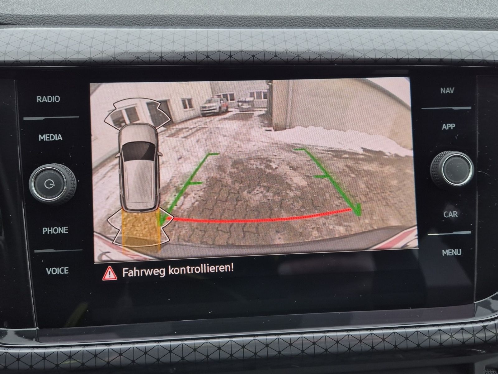 Fahrzeugabbildung Volkswagen T-Cross Style DSG AHK Kamera ACC LED Navi Climat