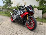 Aprilia Tuono V4 1100 Factory - APRILIA NAKED BIKE