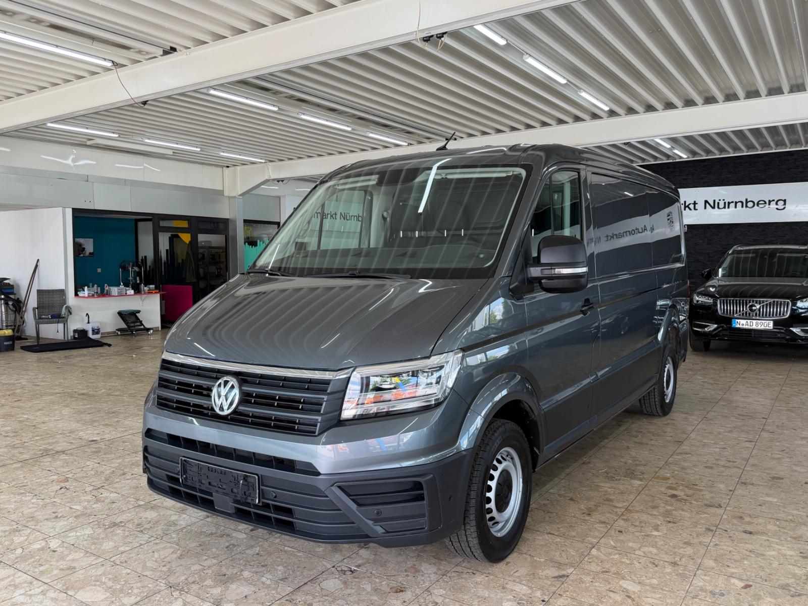 Volkswagen Crafter 2.0 Kasten mittellang Klima Navi Xenon
