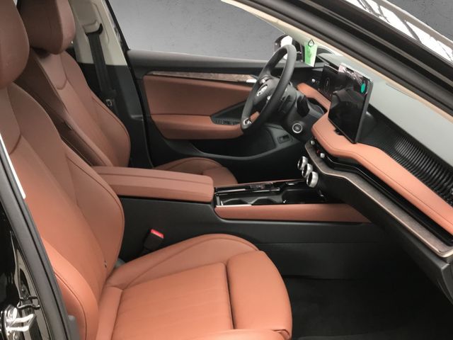 Skoda Superb Combi IV 2.0 TDI DSG L&K *AHK*DCC*MASSAGE