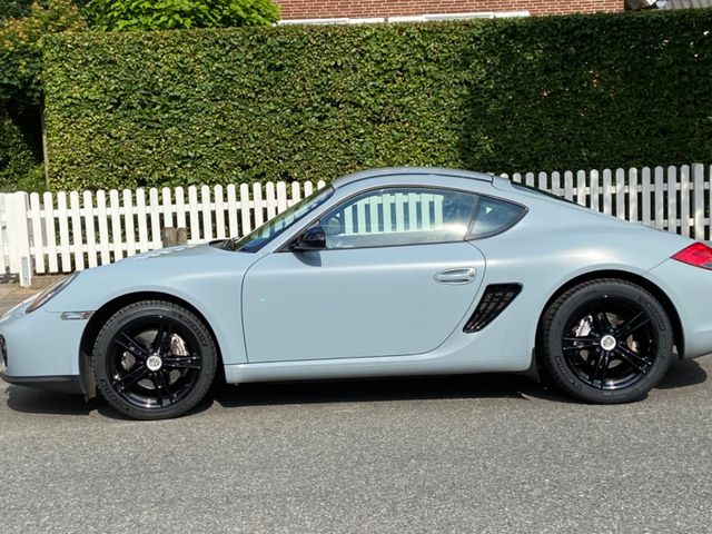 Porsche Cayman 2.9 -