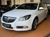 Opel Insignia A Lim. Sport 4x4 2. Hand / Serviceheft - gebrauchte Opel Insignia aus dem Jahr 2012