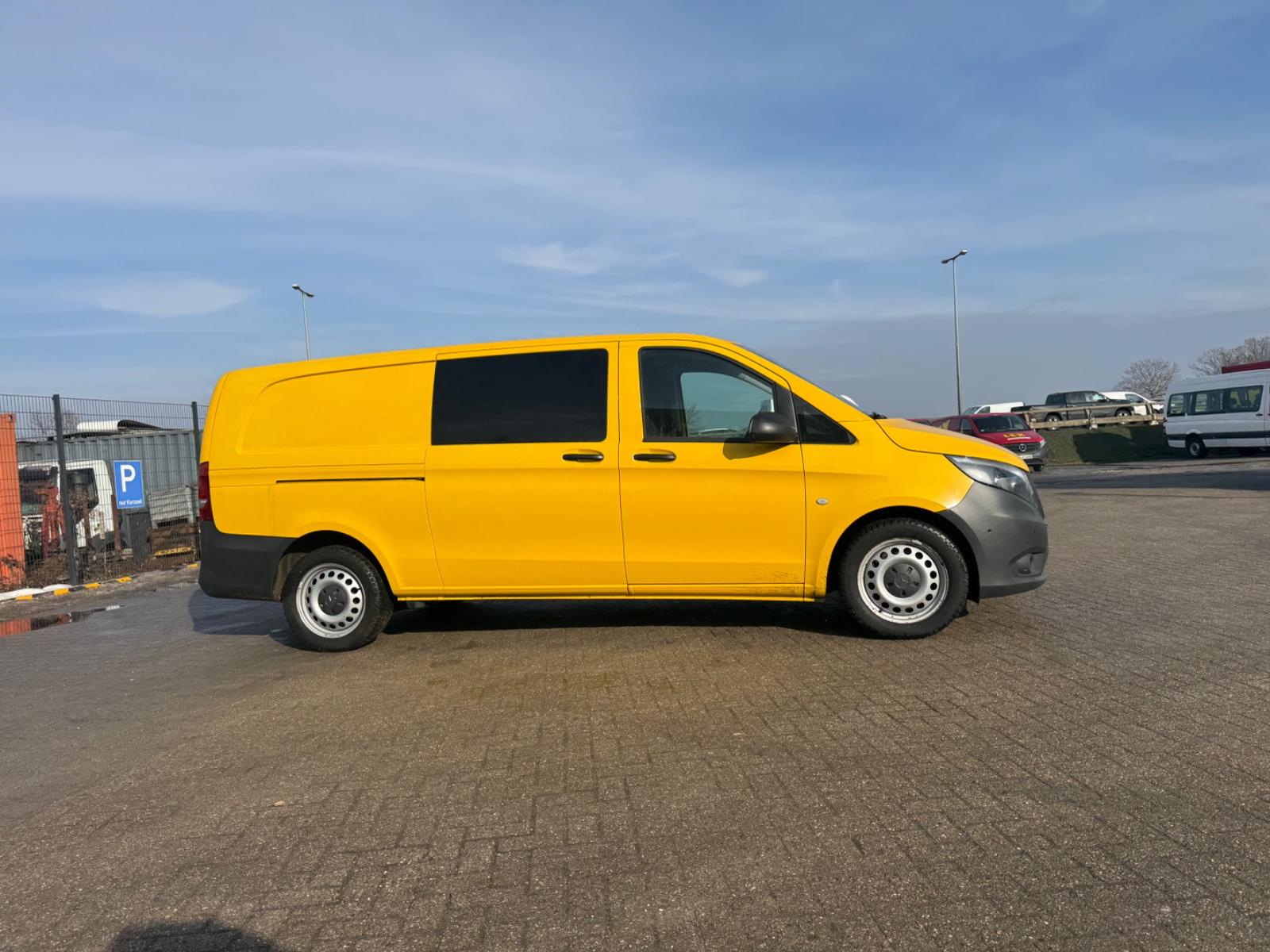 Mercedes-Benz VITO 114 AUTOMATIK 9.G EXTRALANG KLIMA PDC NAVI