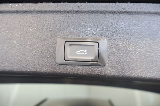 Audi A4 Avant 35 TDI PRE SENSE+NAVI+LED+AHK