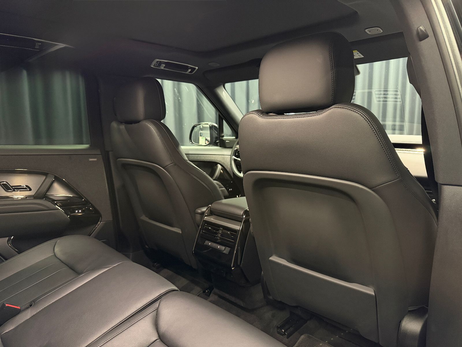 Fahrzeugabbildung Land Rover Range Rover Sport S Hybrid |MERIDIAN|360°|LUFT
