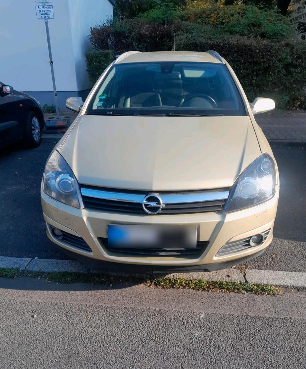 Opel Astra 2004 — photo 10