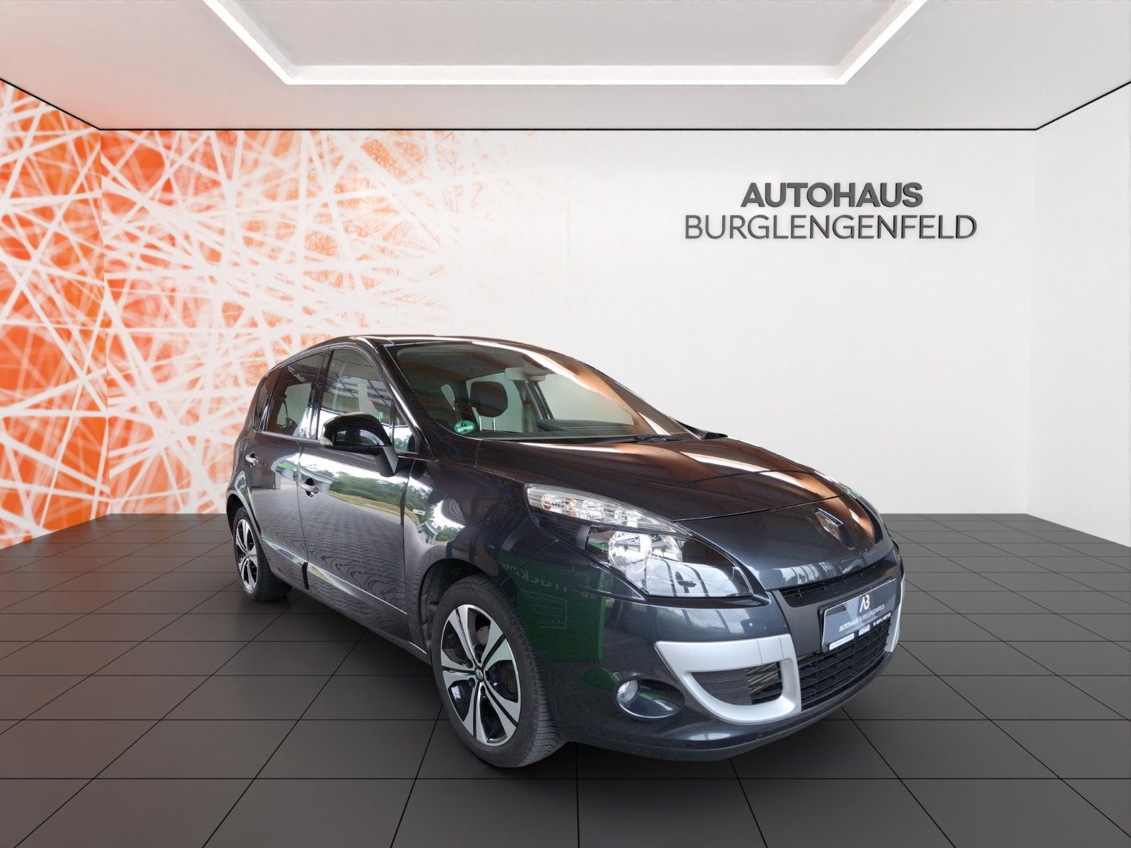 Fahrzeugabbildung Renault Scenic III BOSE Edition * 2. Hand * Navi * SZH *