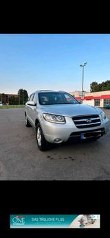 Hyundai Santa Fe 2.2 CRDi  4WD CPF GLS - Hyundai Santa Fe GLS mit Diesel-Antrieb