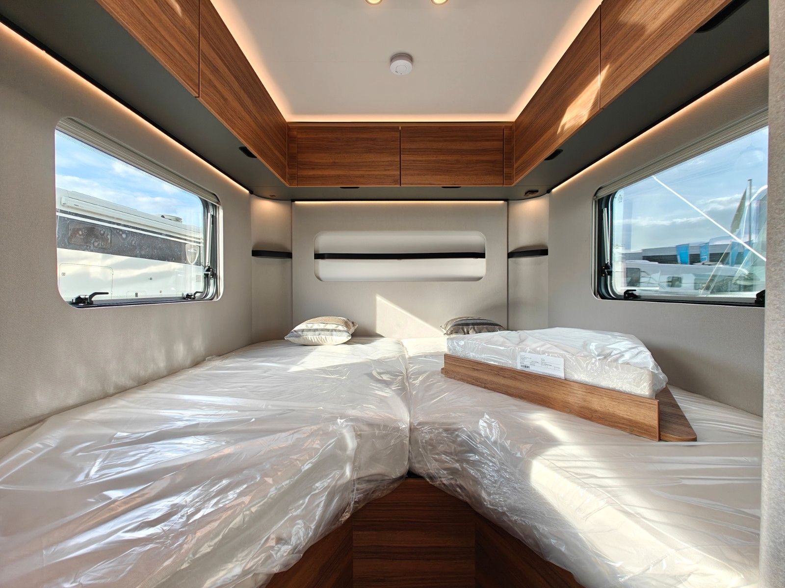 Fahrzeugabbildung HYMER / ERIBA / HYMERCAR Novaline 442 - MESSE-NEUHEIT 2026! -