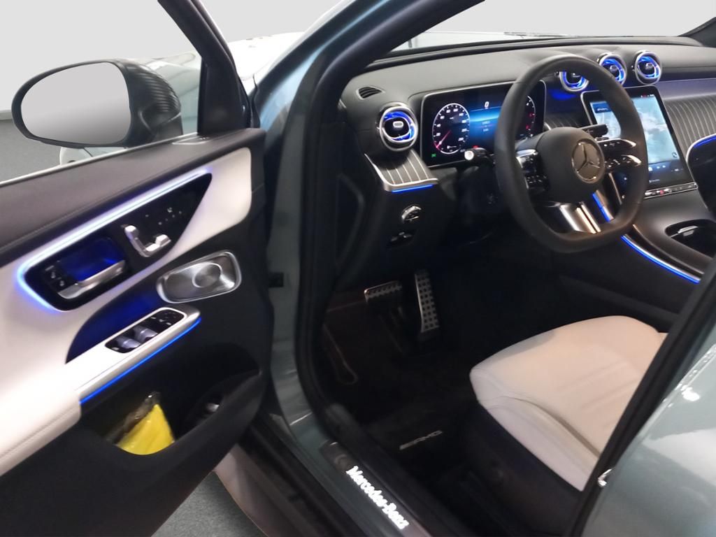 Fahrzeugabbildung Mercedes-Benz GLC 300 d 4MATIC Coupé AMG*DIGITAL Light*AHK*360