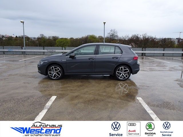 Fahrzeugabbildung Volkswagen Golf VIII Lim. Style 1.5 TSI 110kW DSG IQ.LIGHT