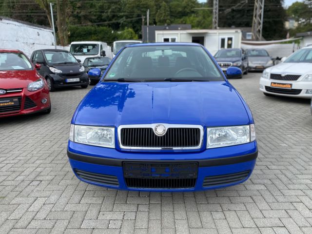 Skoda Octavia Lim. Tour/ Navi/ AHK/ Klima