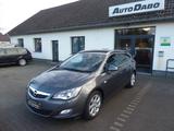 Opel Astra J Sports Tourer Innovation - Opel Astra aus 2011: Kombi