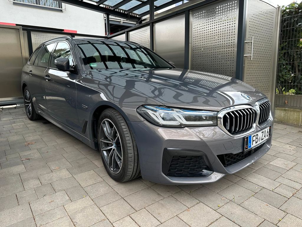 Image of BMW 530
