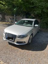 Audi A4 3.0 TDI (DPF) quattro Attraction Attraction - Audi A4 aus 2010 mit Diesel-Antrieb: Limousine
