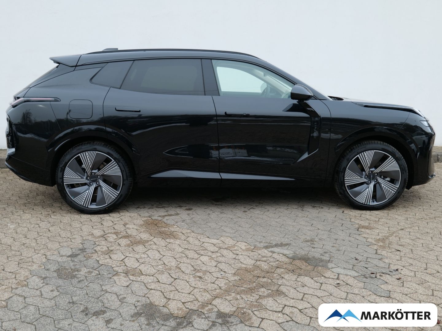 Lynk & Co 08