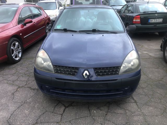 Renault Clio 1.2  NUR 88000km