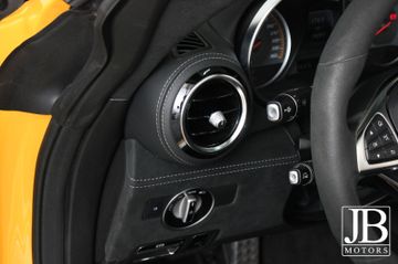 Fahrzeugabbildung Mercedes-Benz AMG GT C Roadster Keramik Carbon Night Burmester