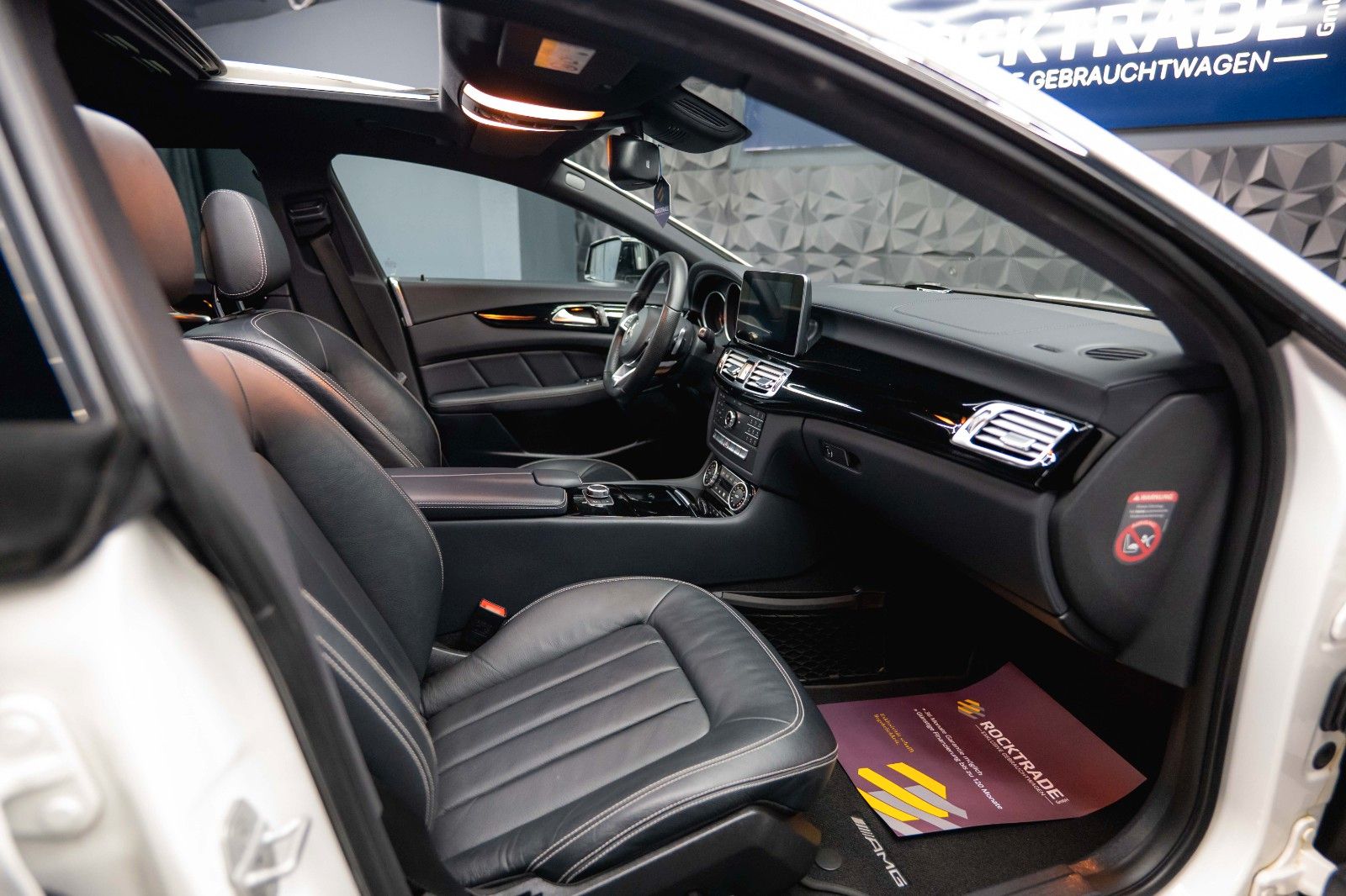 Fahrzeugabbildung Mercedes-Benz CLS 400 Shooting Brake AMG Night-Paket Designo