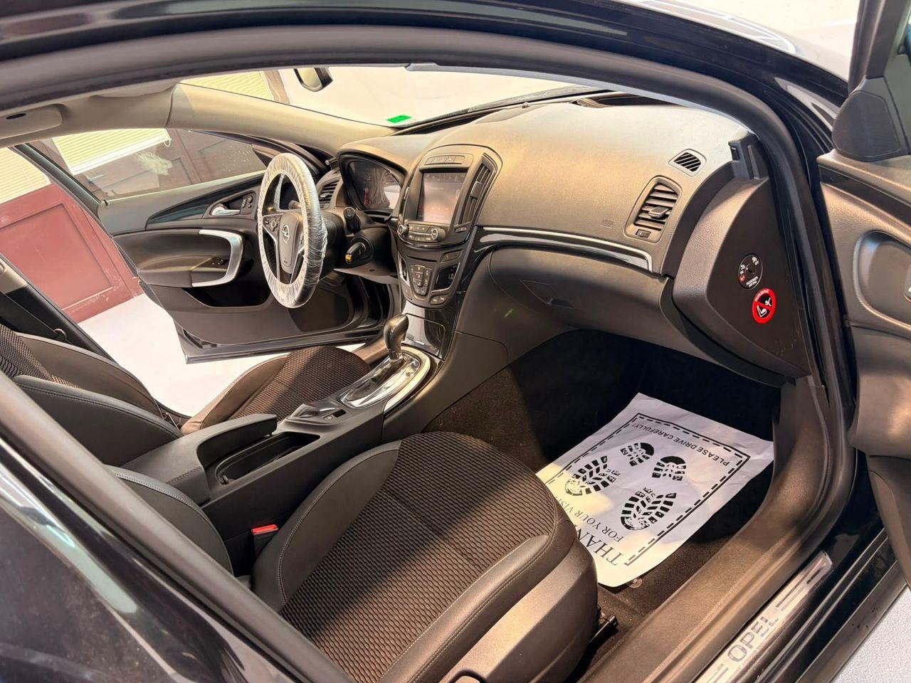 Opel Insignia 2014 — photo 9