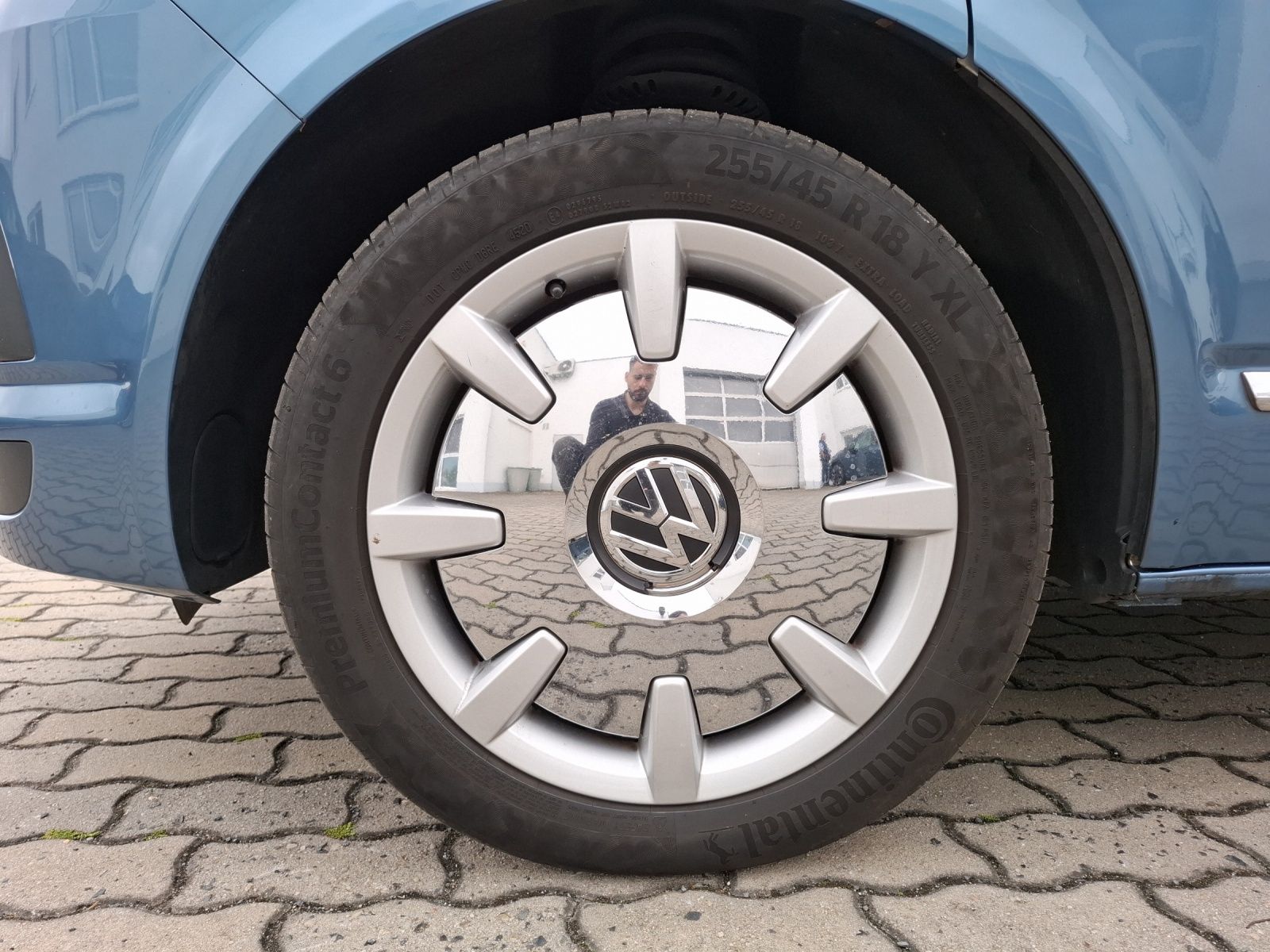 Fahrzeugabbildung Volkswagen T6 Multivan TDI Generation-Six DSG 4M STH AHK LE