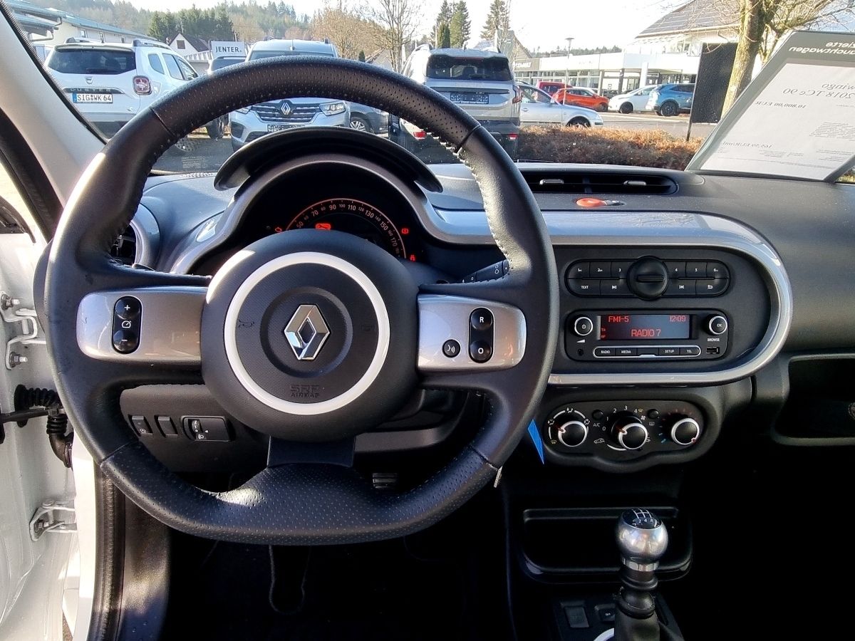 Fahrzeugabbildung Renault Twingo LIMITED 2018 TCe 90