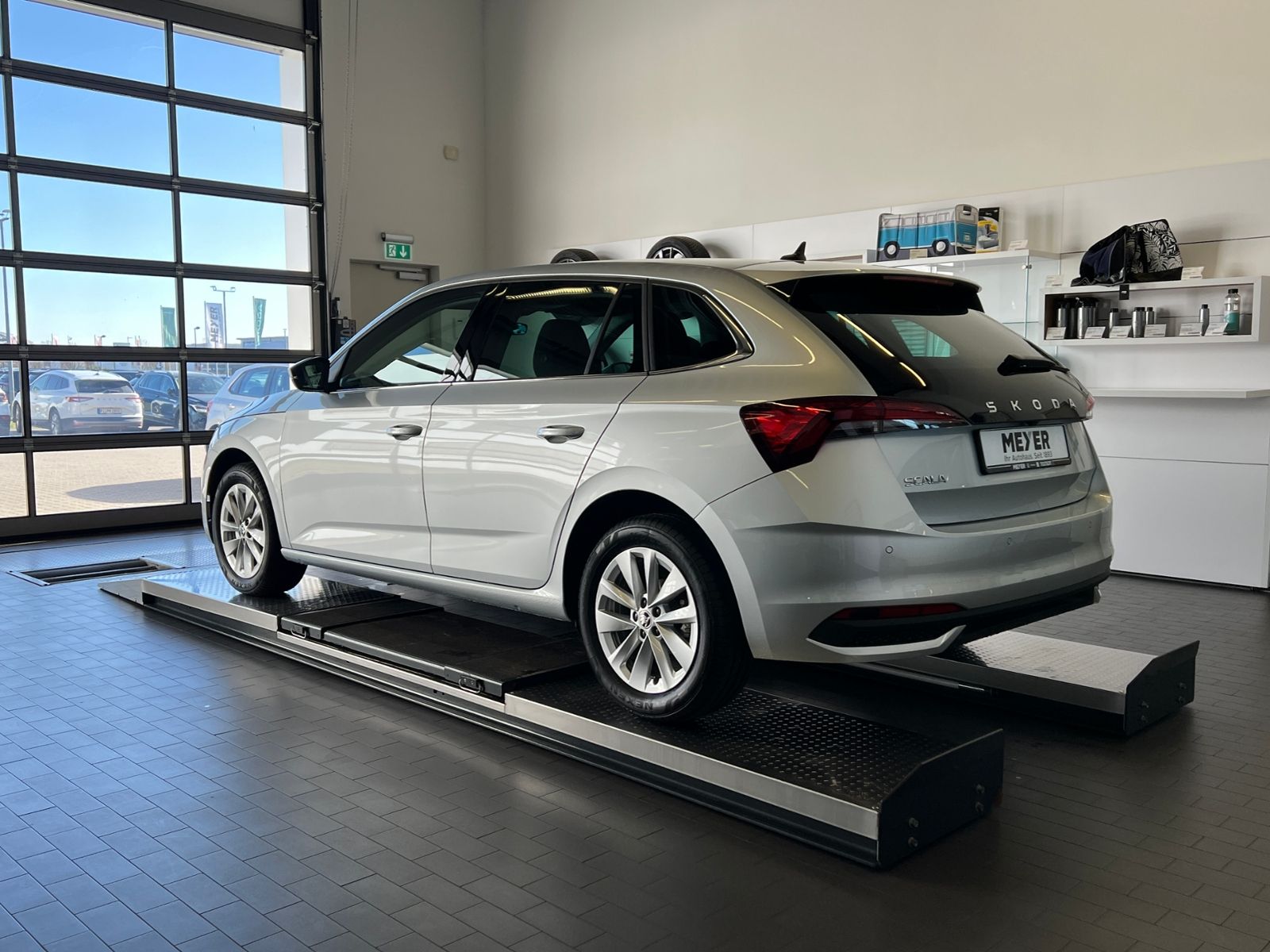 Fahrzeugabbildung SKODA Scala Selection 1.5 TSI DSG *LED, ACC, SmartLink