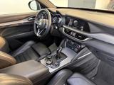 Alfa Romeo STELVIO B-TECH Q4*VELOCE*LEDER*NAVI*KEY*CAM*XEN* - Alfa Romeo: Veloce