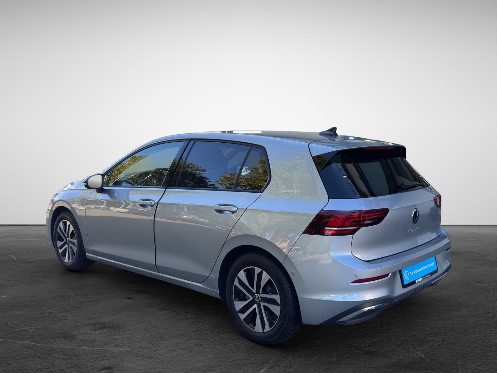 Volkswagen Golf 1.5 TSI Energy Navi LED Kamera PDC LM Temp foto 5