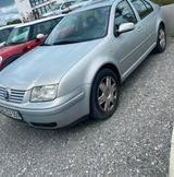 Volkswagen Bora 1.6 Comfortline  - Volkswagen Bora Comfortline mit Benzin-Antrieb