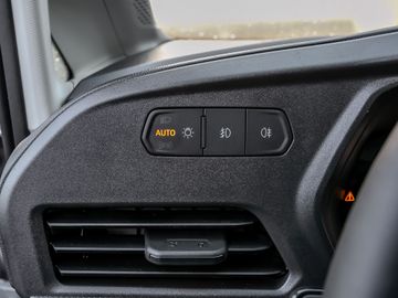 Ford Transit Connect Trend L1 Kasten Assistenz-Paket