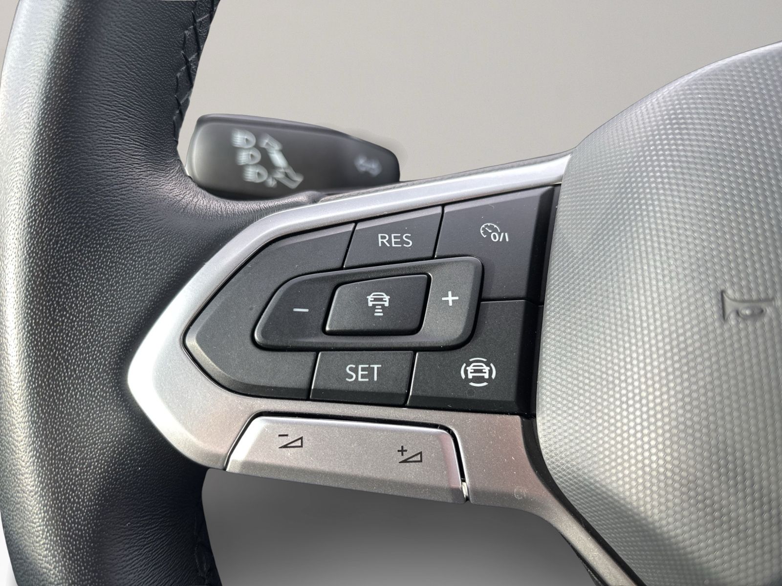 Tiguan 1.5 TSI Life, AHK, Navi Discover, Busines