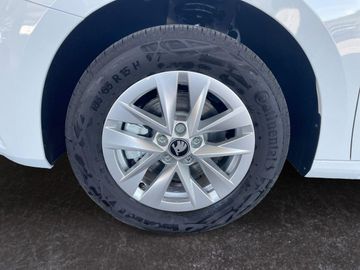 Skoda Fabia - 10