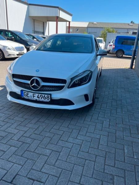 Image of Mercedes-Benz A 200