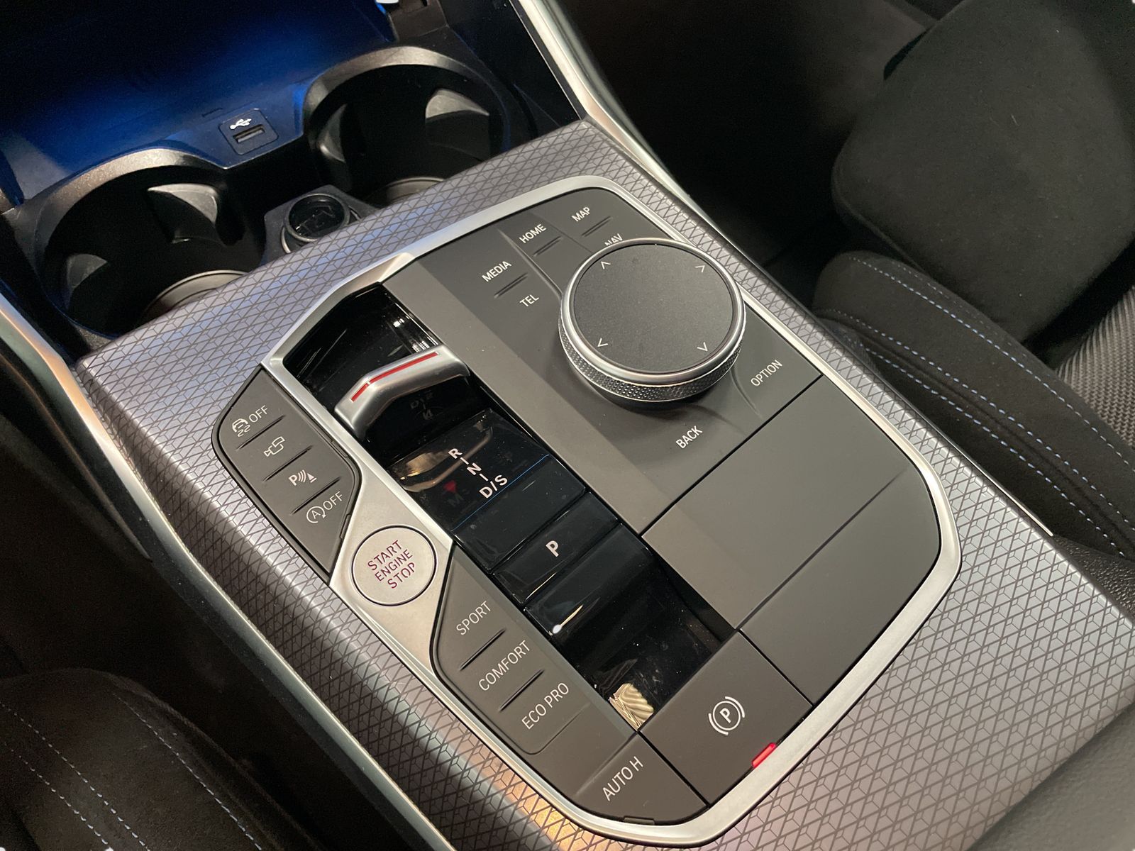 BMW 320 - Bild 17