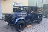 Land Rover LAND ROVER Defender 110 2.4 TD4 Station Wagon E - blaue Land Rover Defender