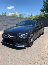 Mercedes-Benz C 300 AMG Line/Kamera/Led/TÜV&Inspektion NEU - Mercedes-Benz C 300 von privat