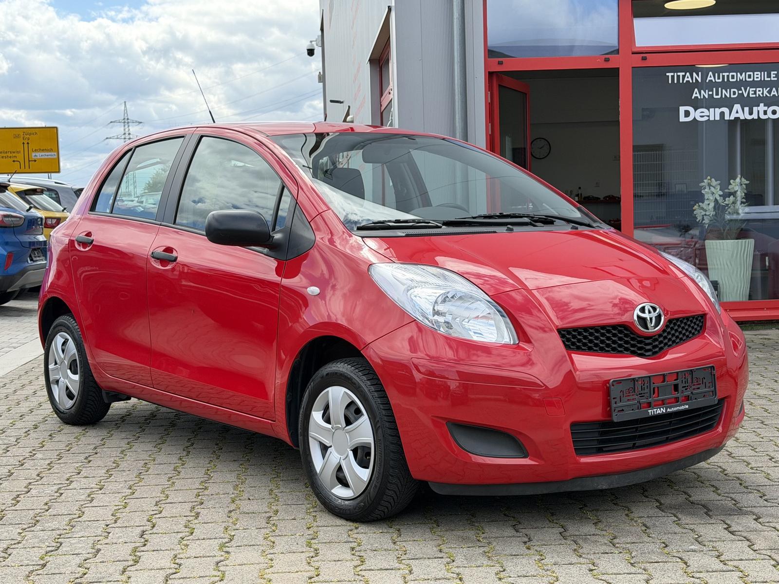 Toyota Yaris TÜV neu/elek. Fenster/ZV/Radio-CD/Isofix