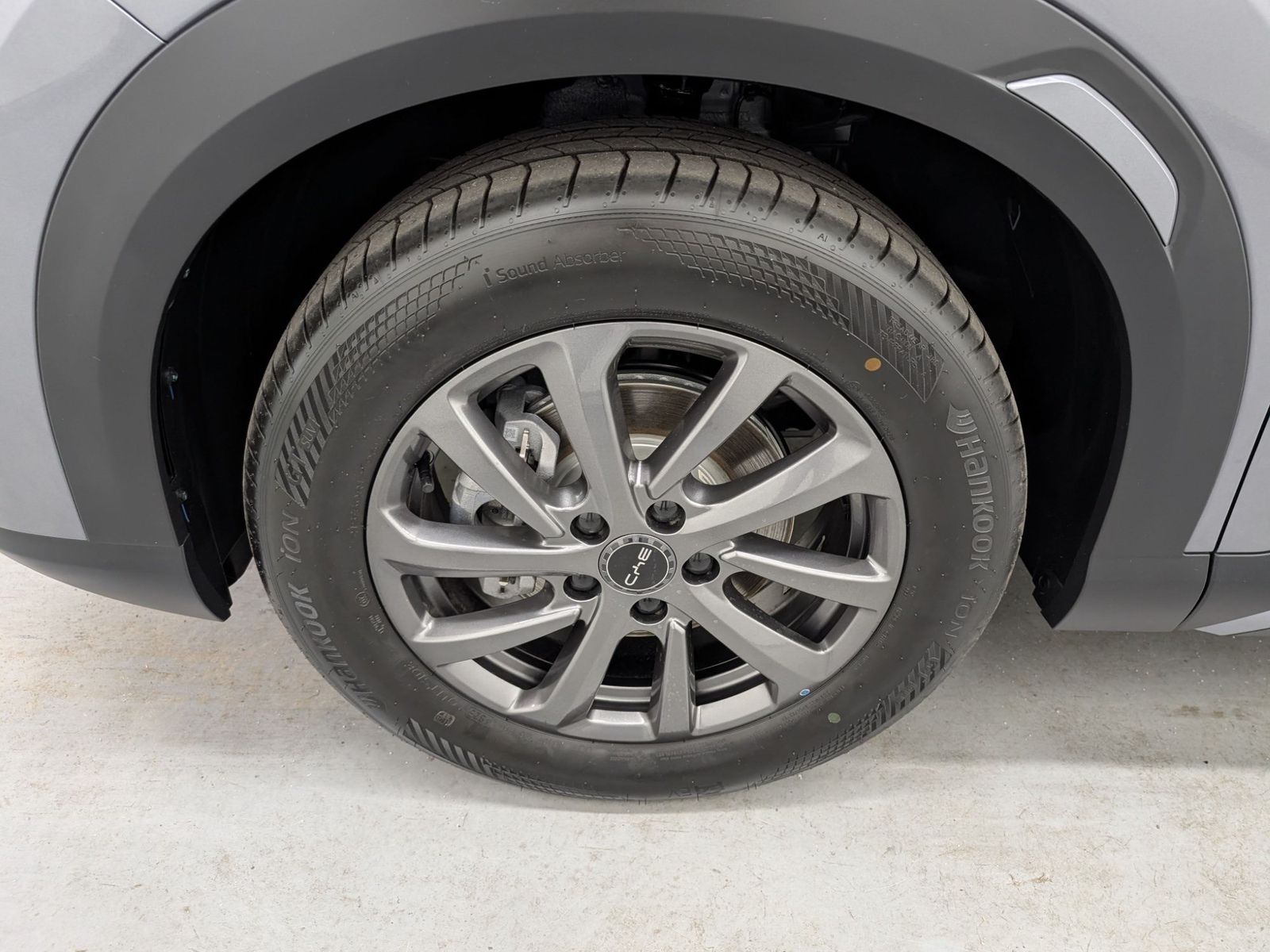 BYD ATTO 2 DM-i Boost Glasdach SHZ Kamera – Bild 7