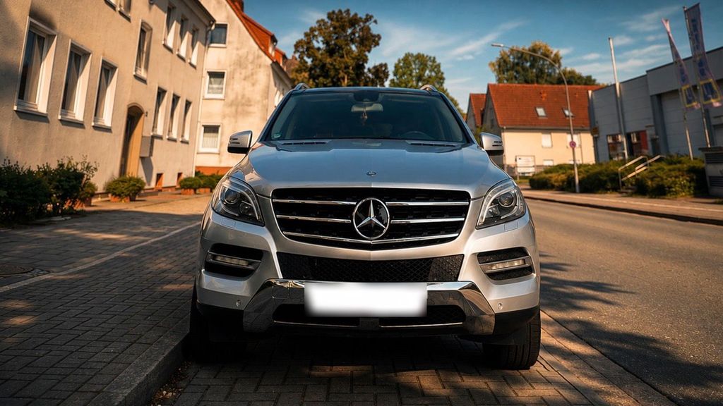 Mercedes-Benz M-Class