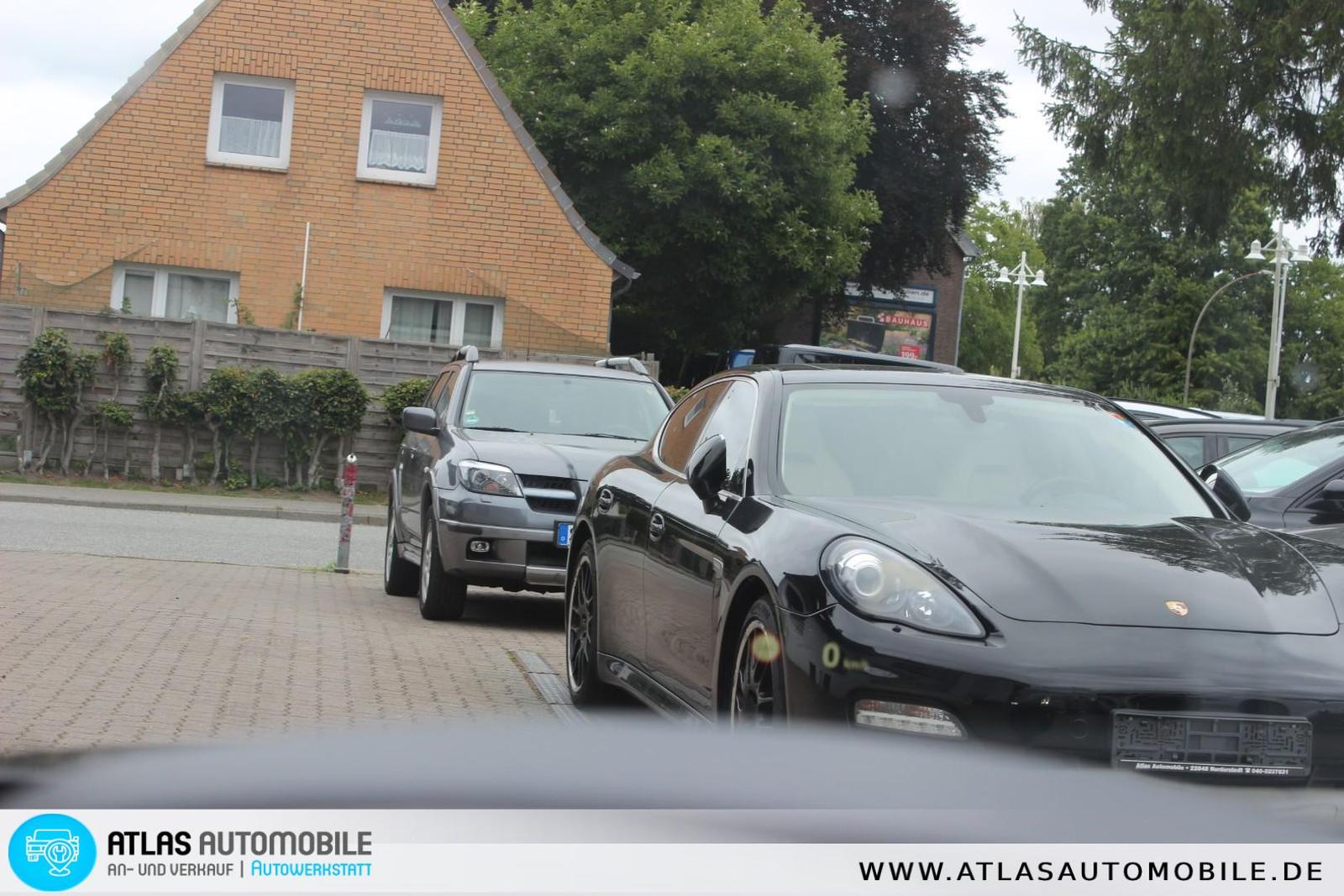 BMW 530 d xDrive Leder=NAVI=XENON=HUD=PANO=PDC V+H+S
