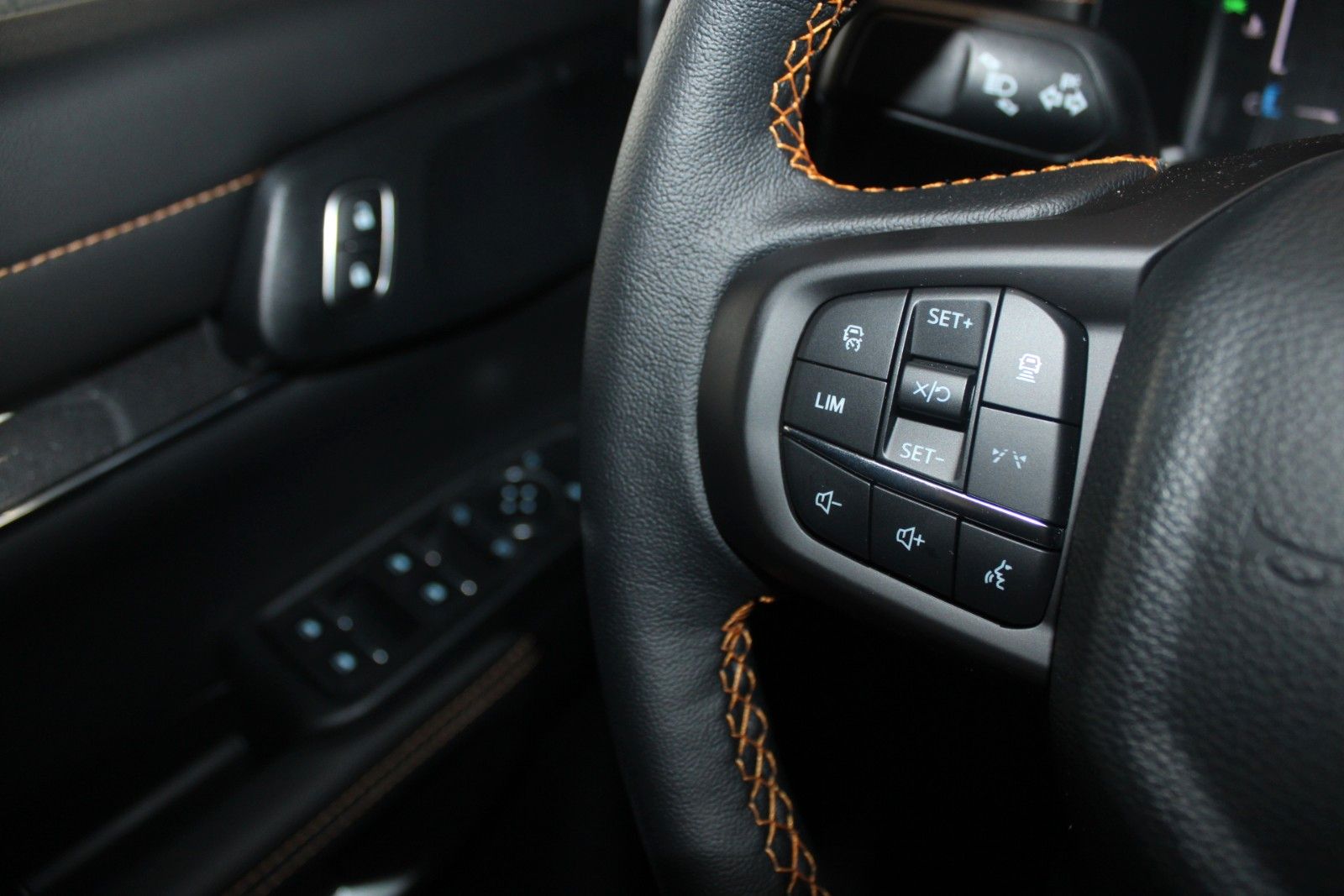 Fahrzeugabbildung Ford Ranger Wildtrak Automatik AHK Technologie Paket